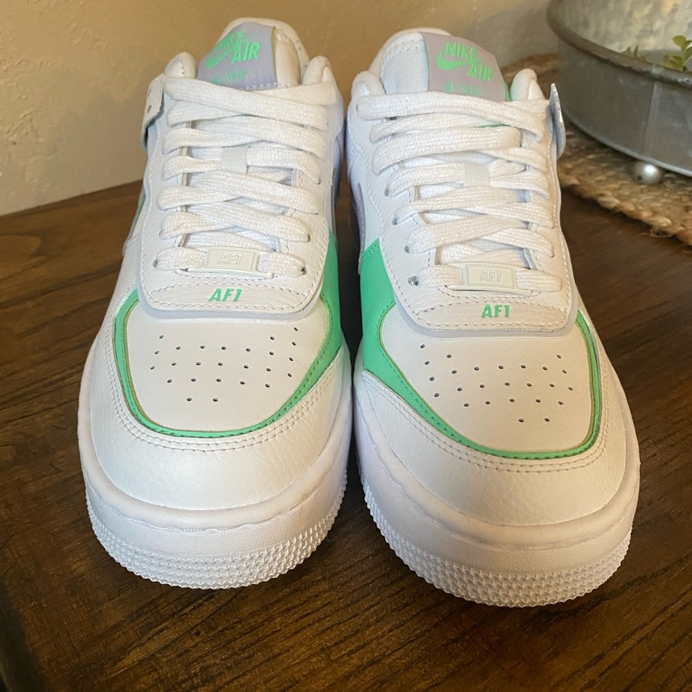 Nike Air Force 1 *FIRM*
